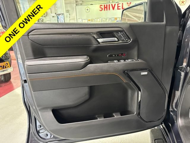 Used 2023 GMC Sierra 1500 AT4 w/ AT4 Premium Package AWD/4WD image 12