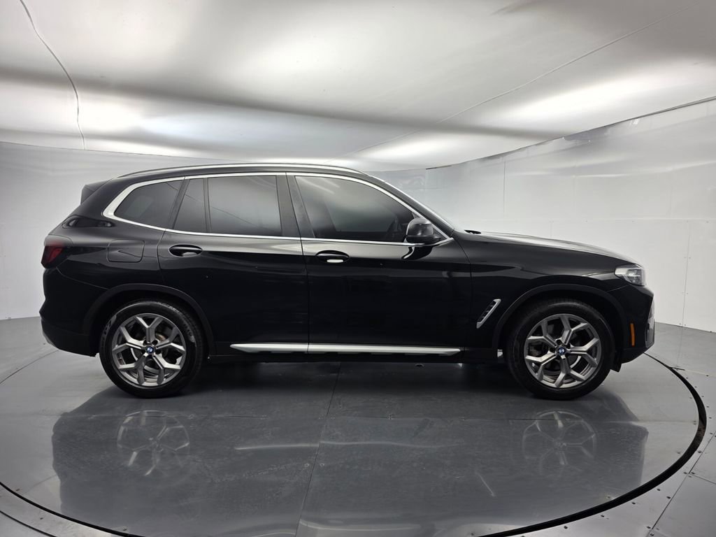 Used 2022 BMW X3 sDrive30i w/ Convenience Package RWD image 3