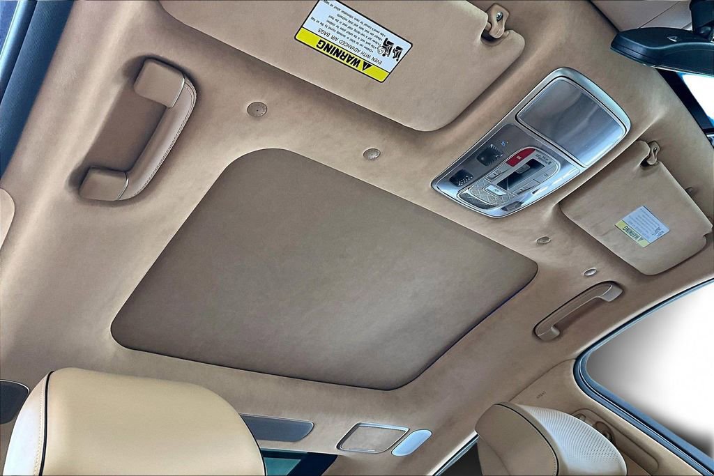 Used 2024 Genesis G90 3.5T image 22