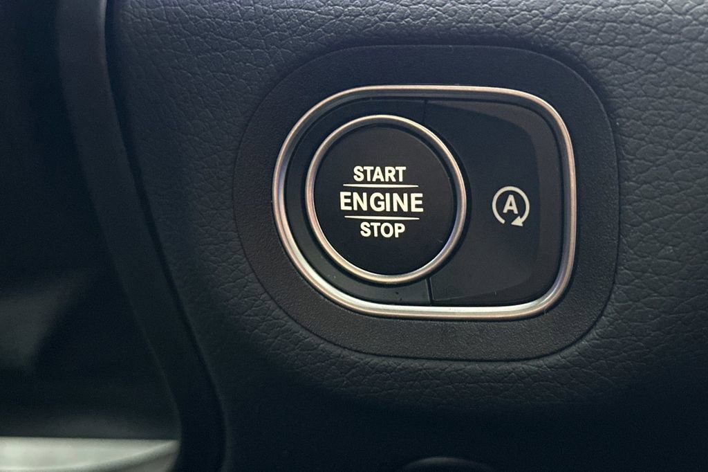 Certified 2025 Mercedes-Benz GLE 350 4MATIC image 30