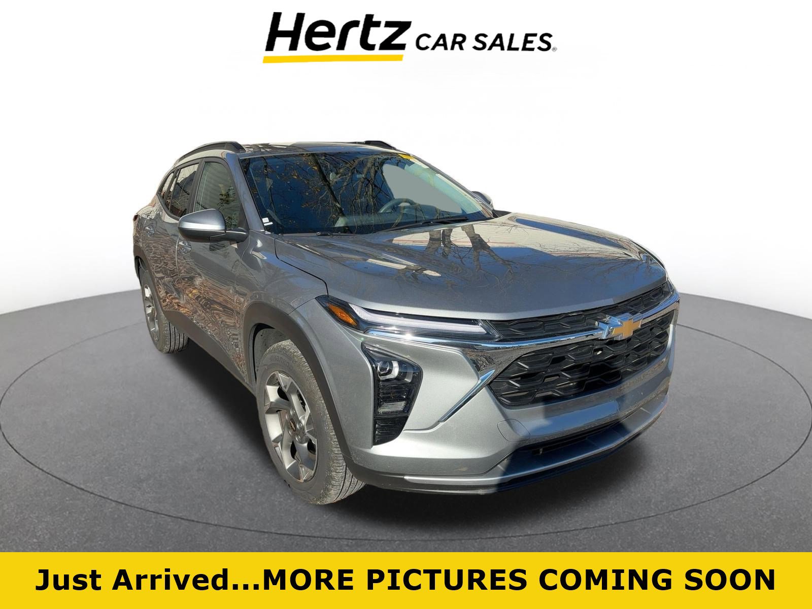 Used 2025 Chevrolet Trax LT