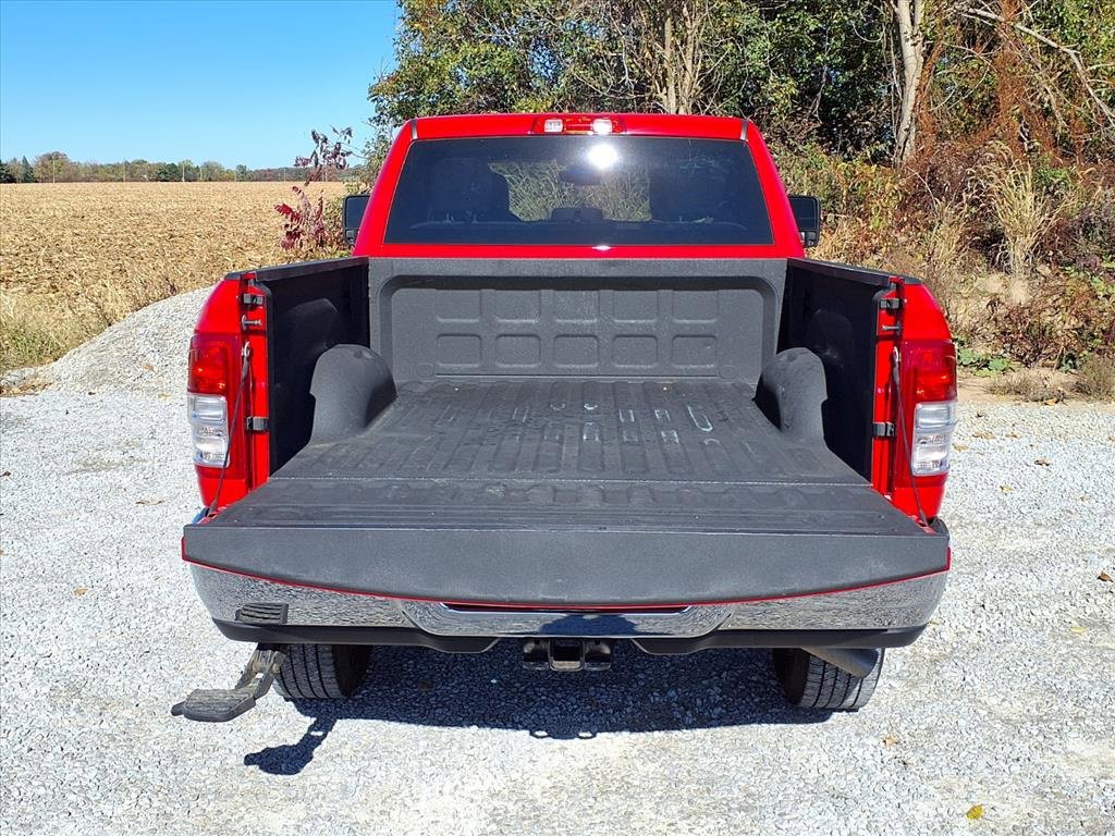 Used 2024 RAM 2500 Big Horn w/ Bed Utility Group image 32