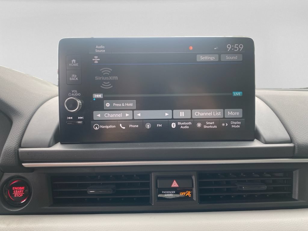 Used 2025 Honda Pilot Touring image 20