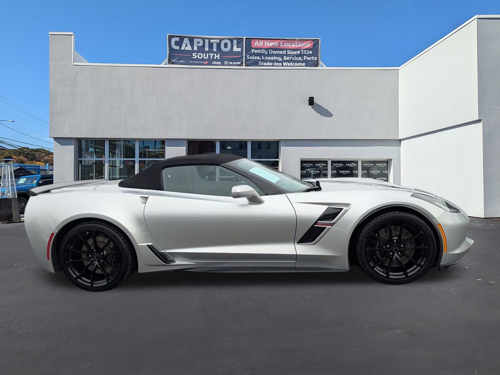 Used 2017 Chevrolet Corvette Grand Sport image 2