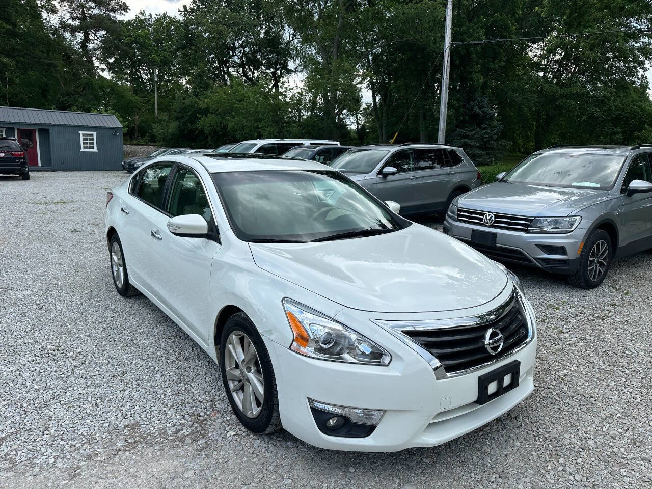 Used 2013 Nissan Altima 2.5 SL w/ Technology Pkg image 3