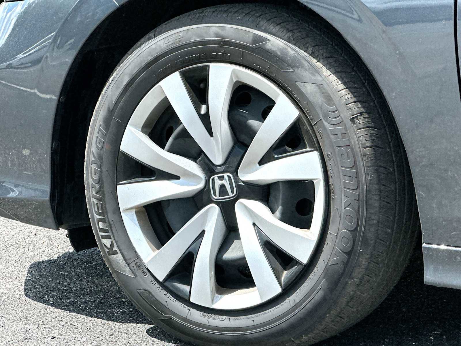 Used 2025 Honda Civic LX image 11