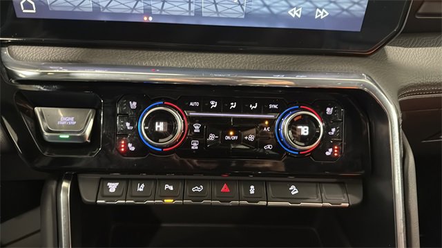 Used 2024 GMC Sierra 3500 Denali image 17