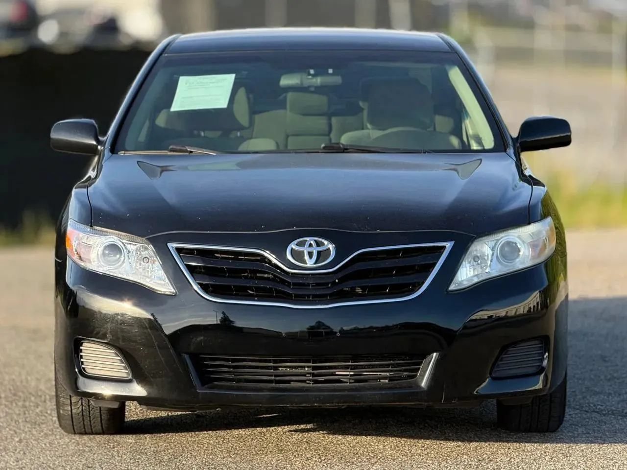 Used 2010 Toyota Camry LE FWD image 5