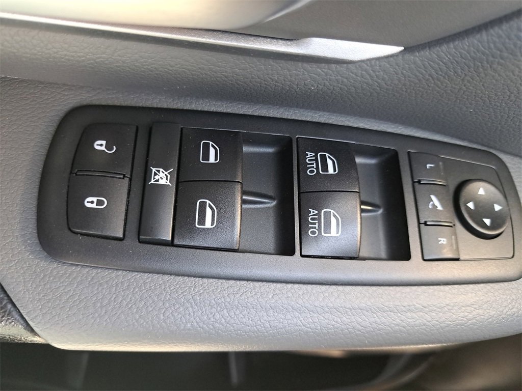 Used 2021 RAM 1500 Big Horn image 26