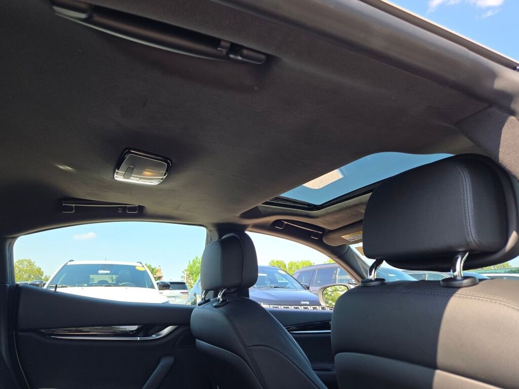 Certified 2022 Maserati Ghibli Modena Q4 image 11