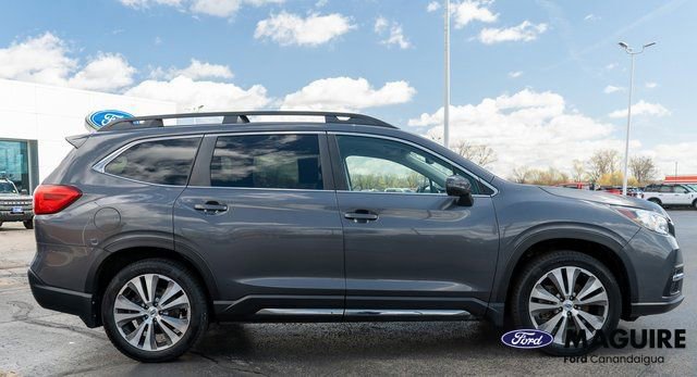 Used 2022 Subaru Ascent Limited AWD/4WD image 5