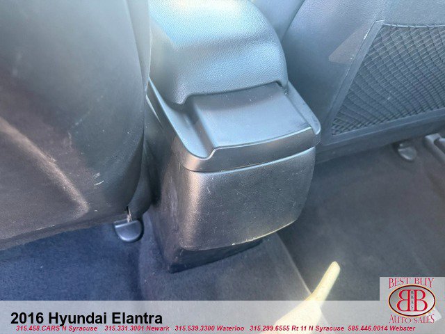Used 2016 Hyundai Elantra Value Edition FWD image 12