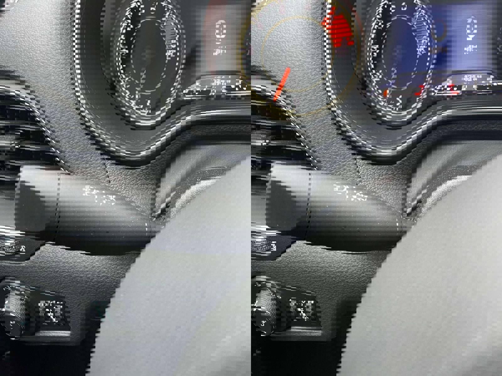 Used 2022 Jeep Cherokee Trailhawk image 23