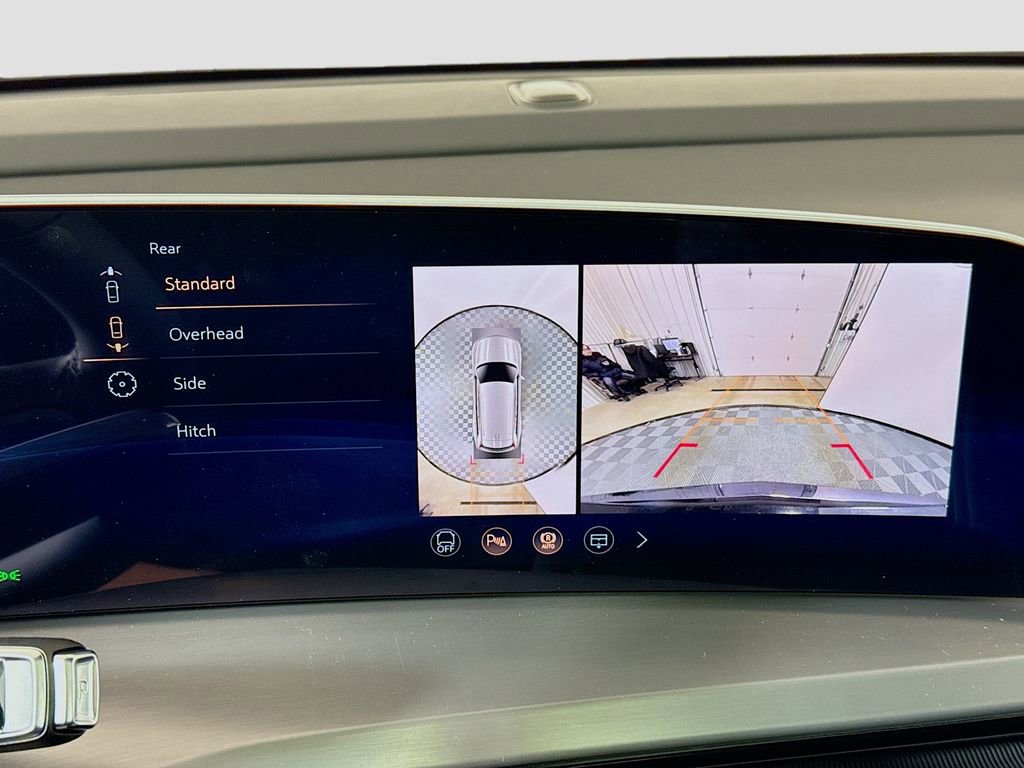 New 2026 Cadillac Vistiq Sport w/ LPO, Floor Liner Package image 14