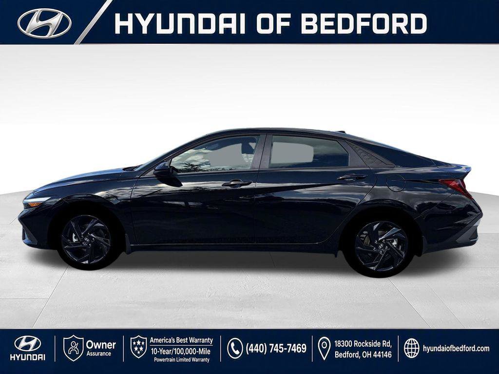 New 2026 Hyundai Elantra Sport FWD image 3