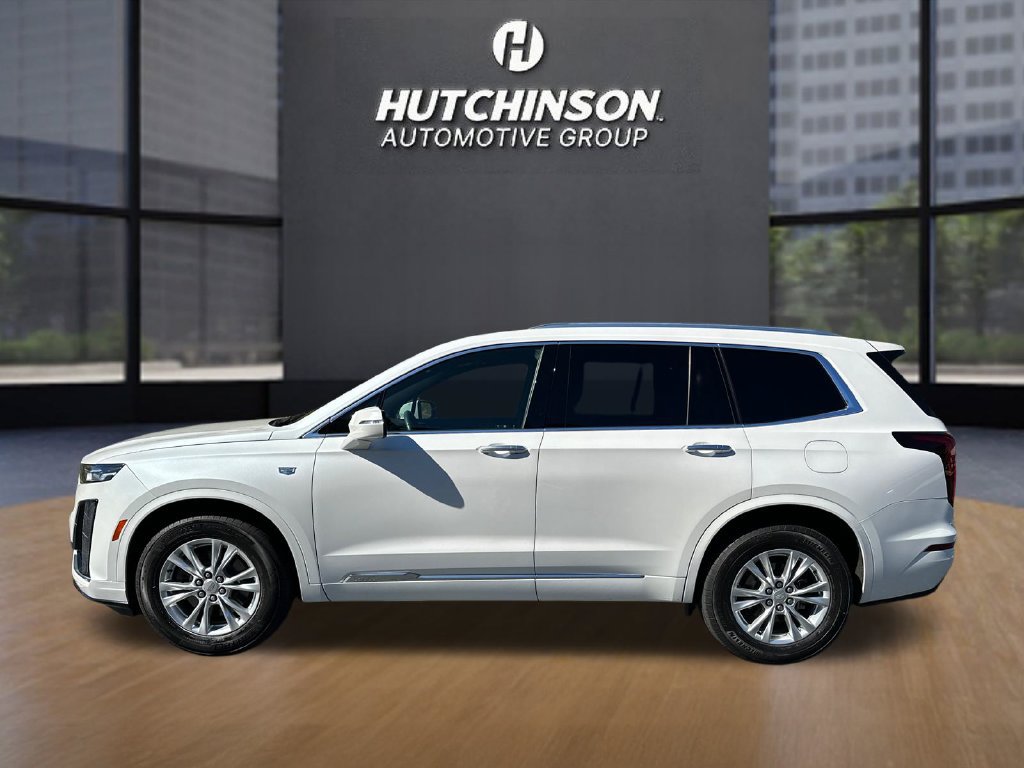 Certified 2025 Cadillac XT6 Luxury FWD image 4