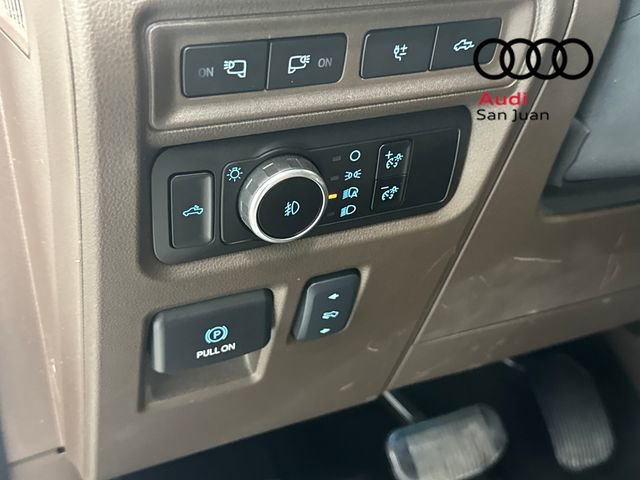 Used 2024 Ford F150 King Ranch w/ FX4 Off-Road Package image 33