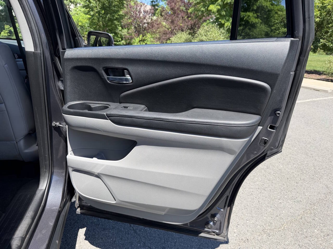 Used 2017 Honda Pilot EX-L image 27