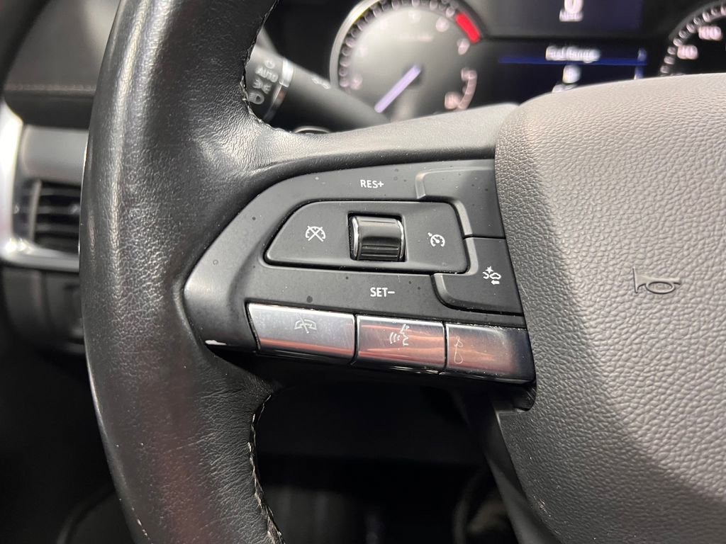 Used 2021 Cadillac XT4 Premium Luxury AWD/4WD image 10
