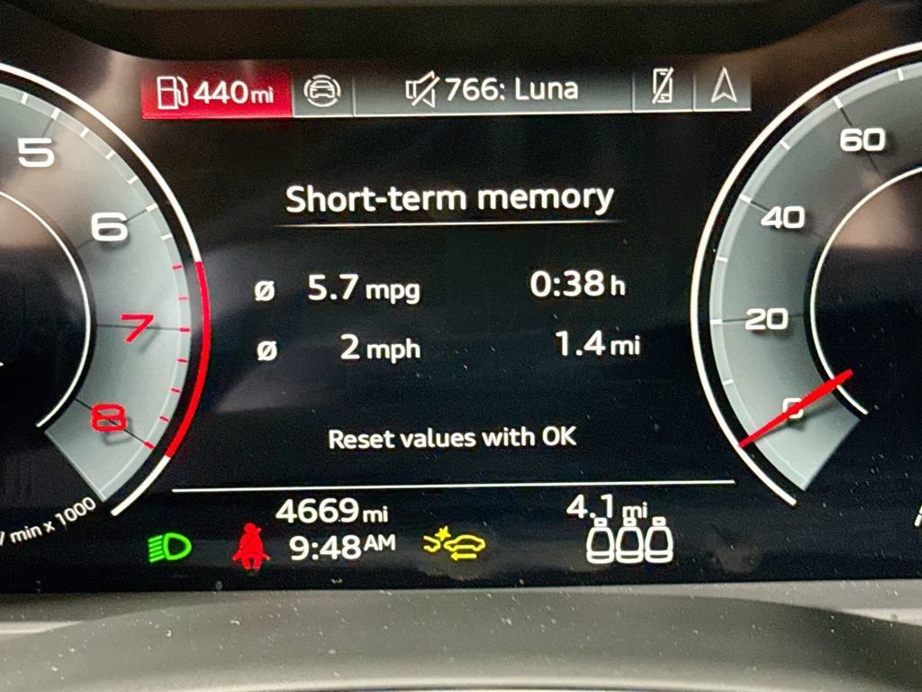 Used 2026 Audi Q8 Premium w/ Convenience Plus Package AWD/4WD image 12