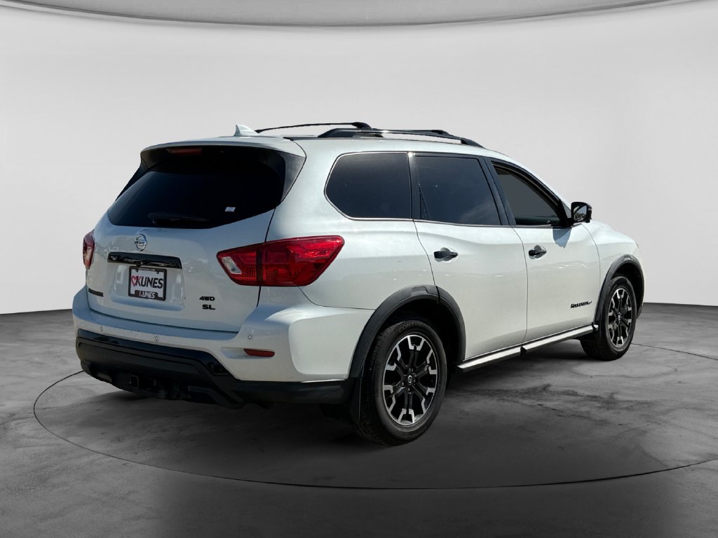 Used 2019 Nissan Pathfinder SL AWD/4WD image 10