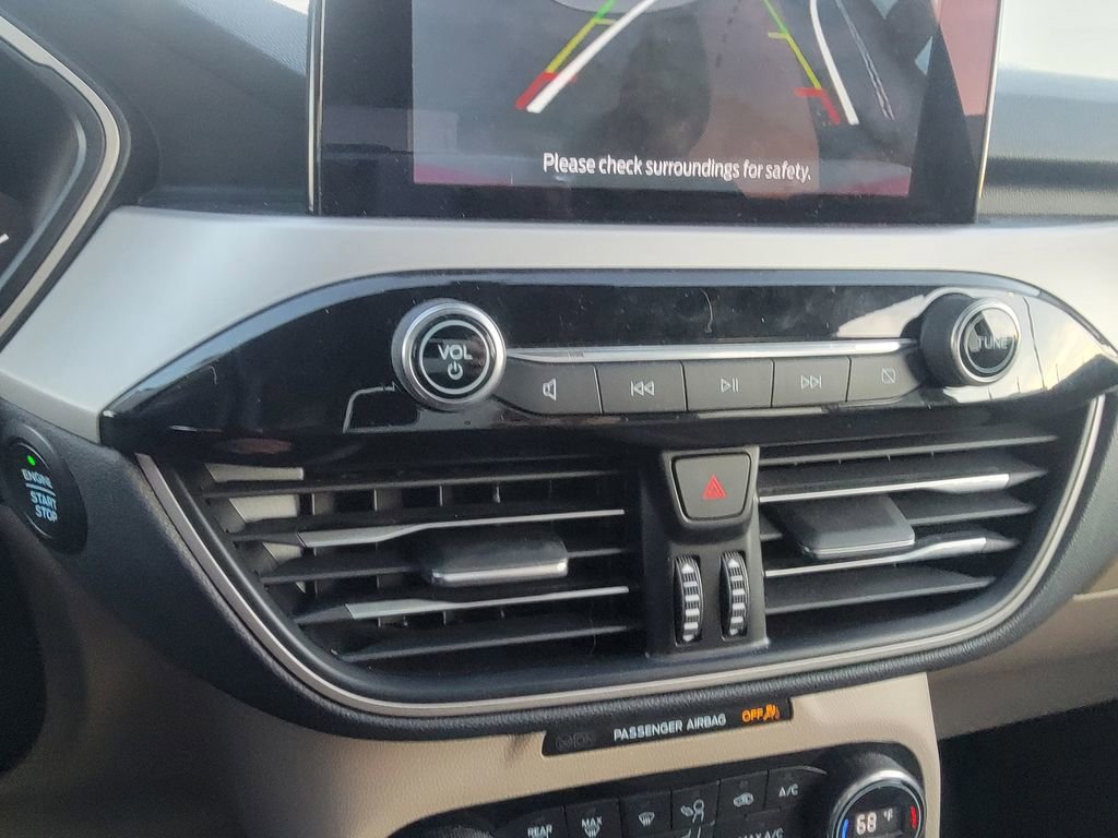 Used 2021 Ford Escape SEL image 14