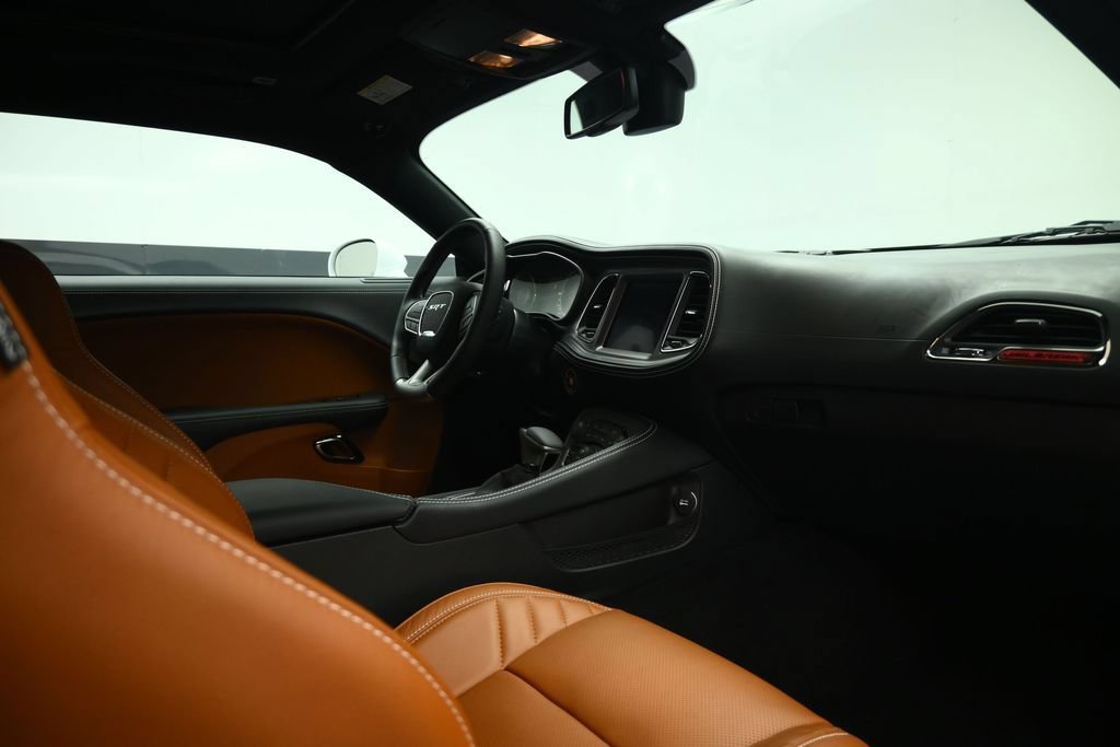 Used 2023 Dodge Challenger SRT Hellcat RWD image 5