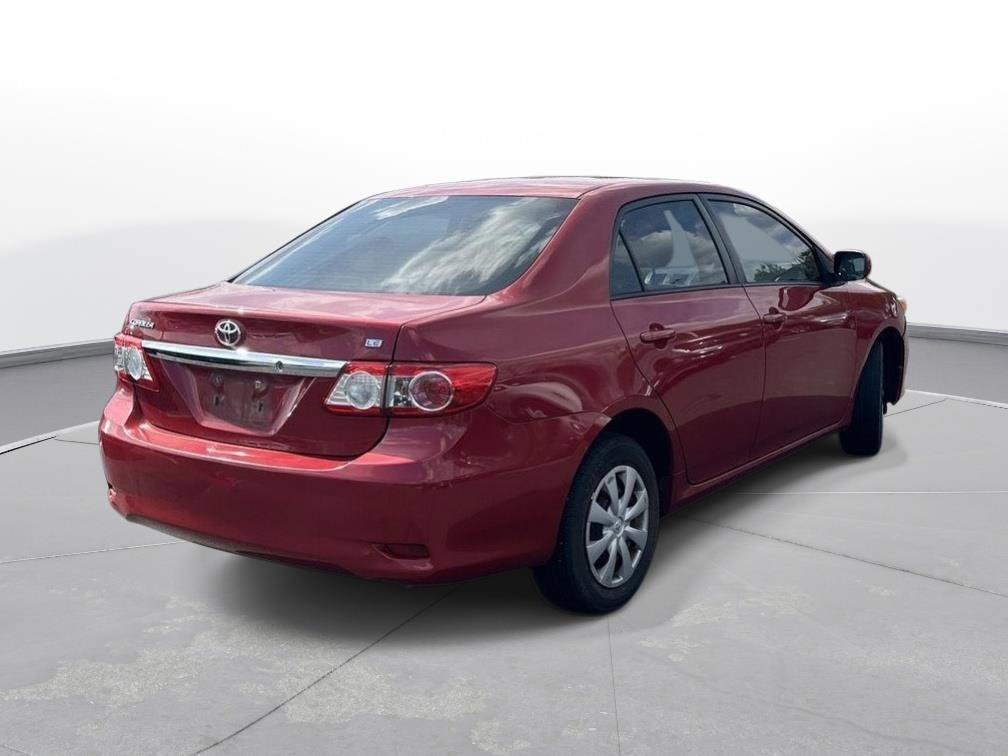 Used 2011 Toyota Corolla LE image 6
