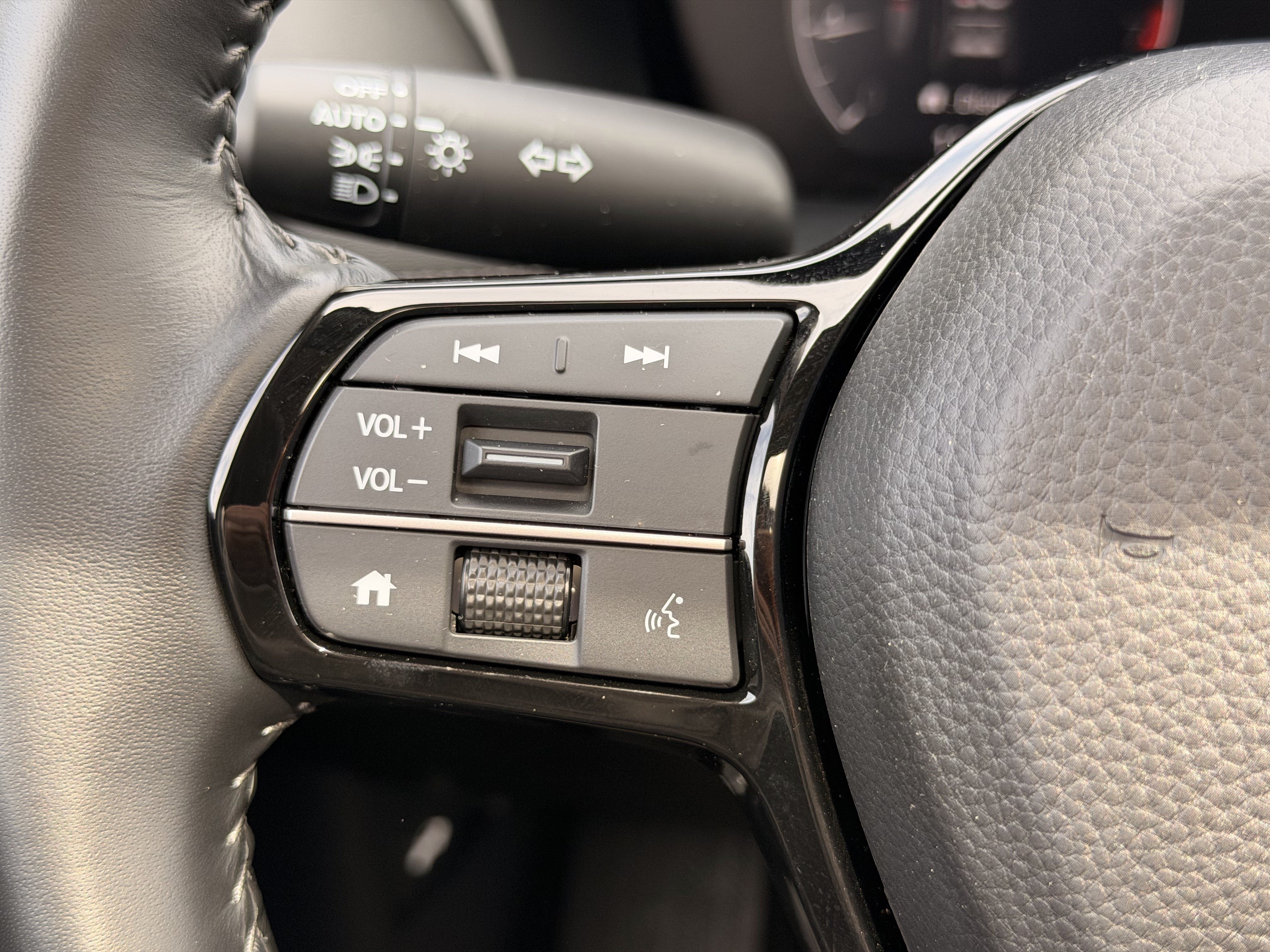 Certified 2026 Honda HR-V EX-L image 24