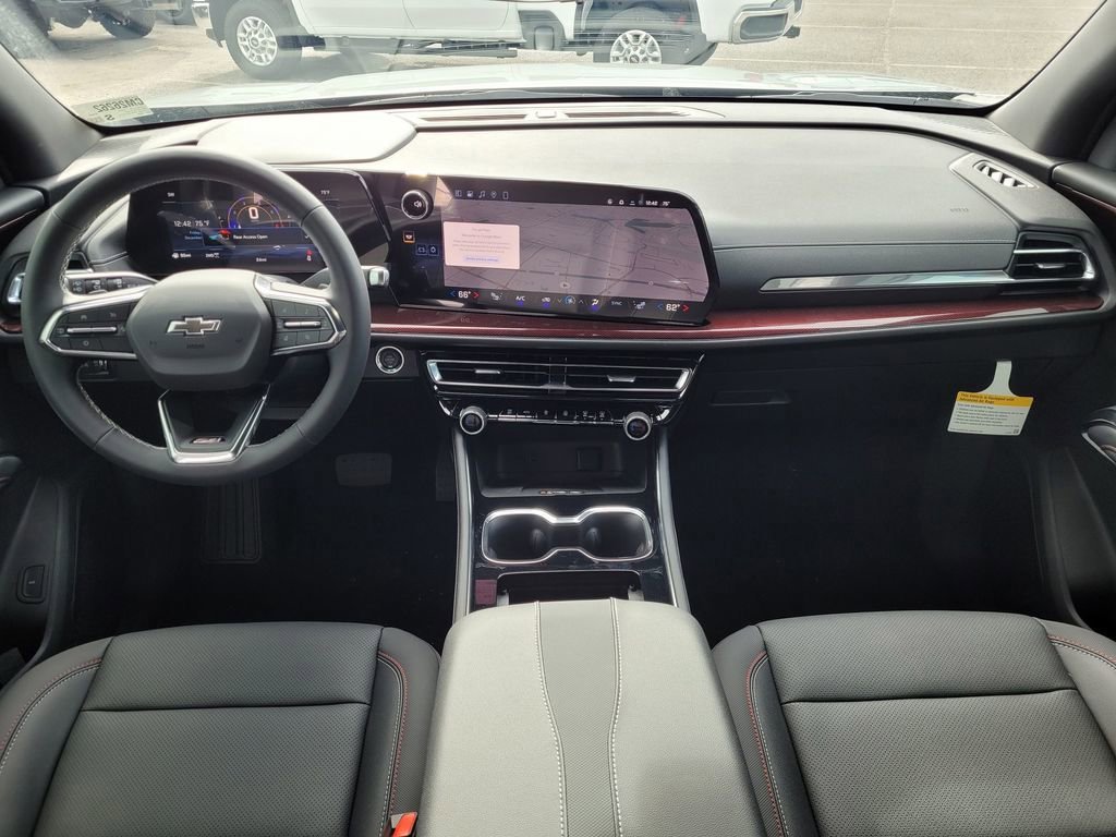 New 2026 Chevrolet Traverse Z71 w/ Driver Confidence Package AWD/4WD image 30
