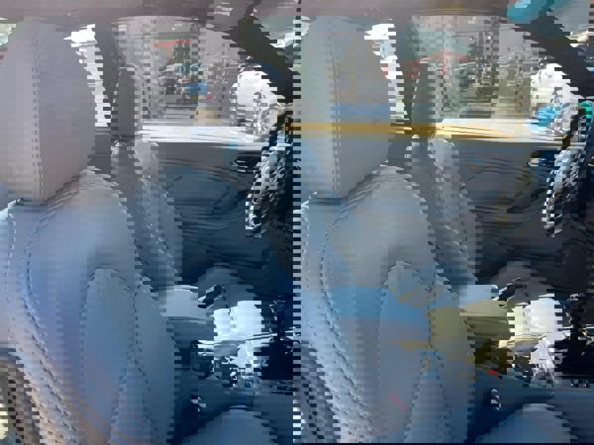 Used 2002 BMW M3 Coupe image 18