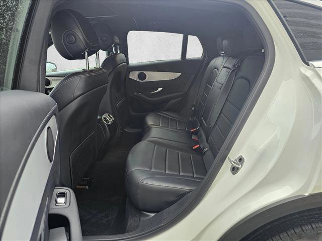 Used 2023 Mercedes-Benz GLC 300 4MATIC Coupe image 15