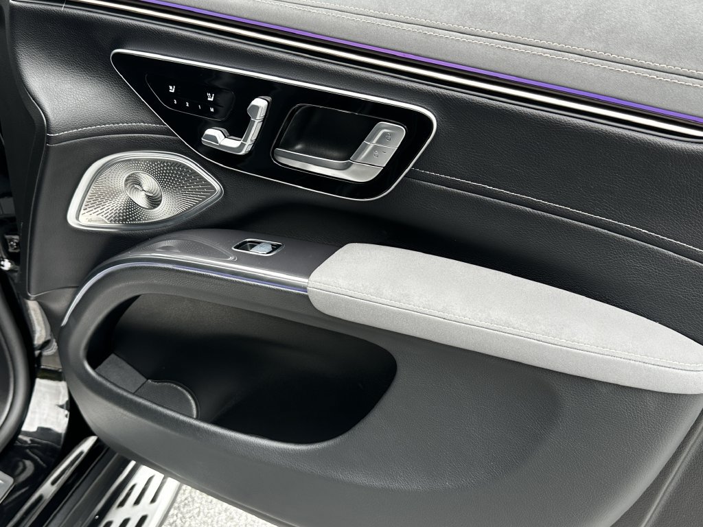 Certified 2023 Mercedes-Benz EQS 450+ SUV image 17