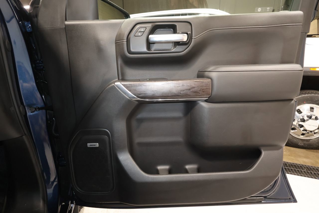 Certified 2020 Chevrolet Silverado 1500 LTZ w/ Technology Package image 21