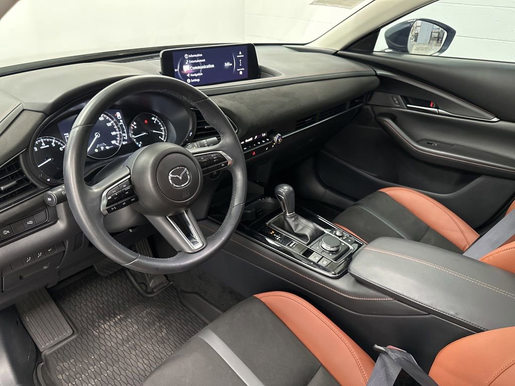 Certified 2024 MAZDA CX-30 Carbon AWD/4WD image 16