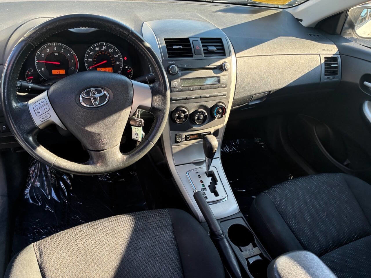 Used 2010 Toyota Corolla S image 14