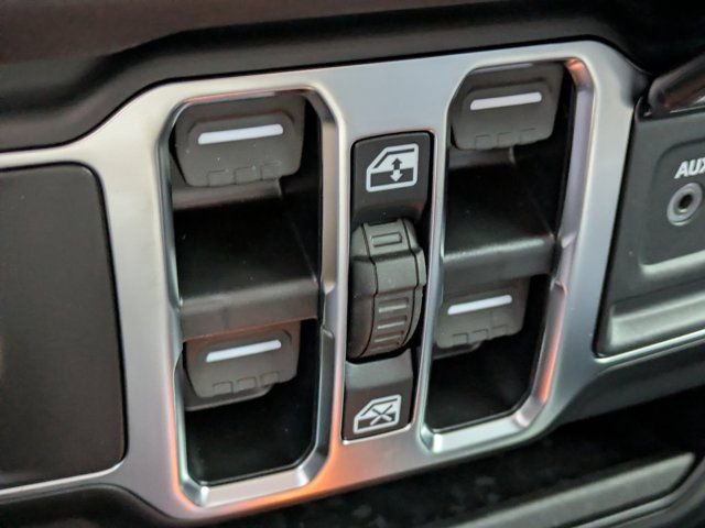 New 2026 Jeep Gladiator Sport image 20