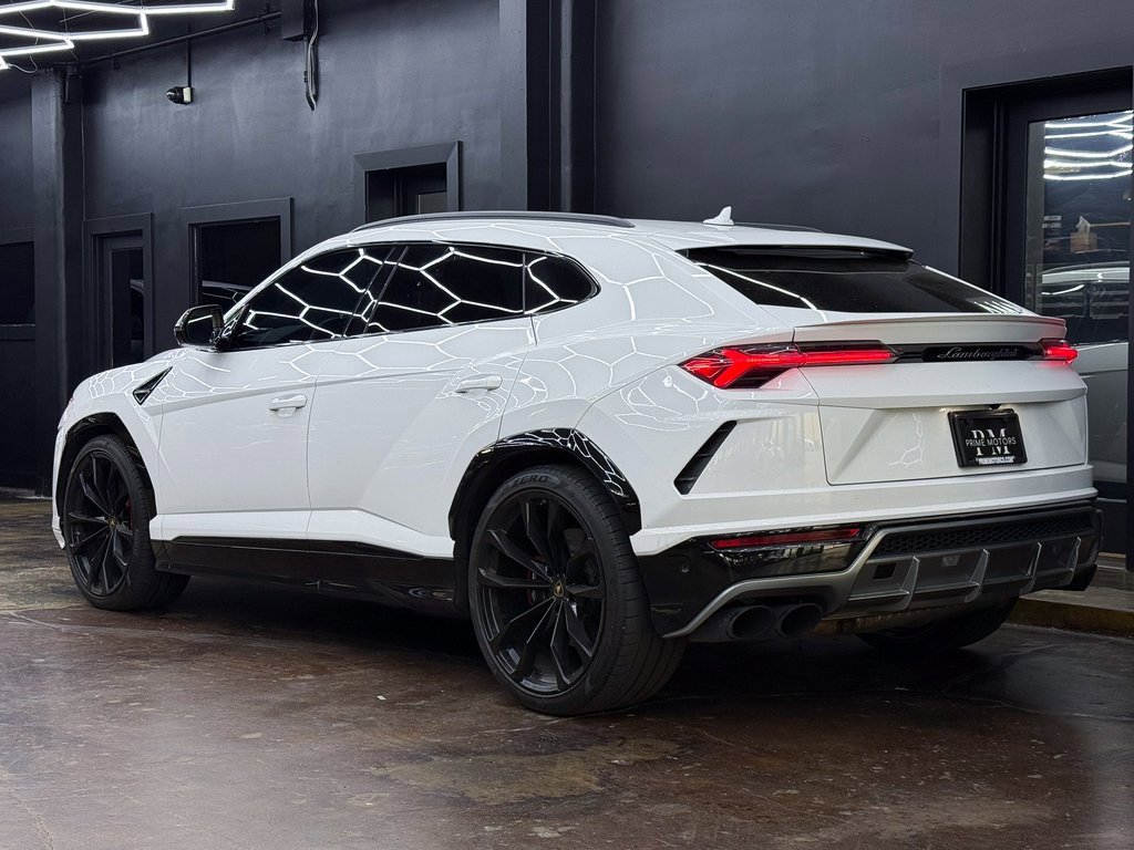 Used 2019 Lamborghini Urus image 7