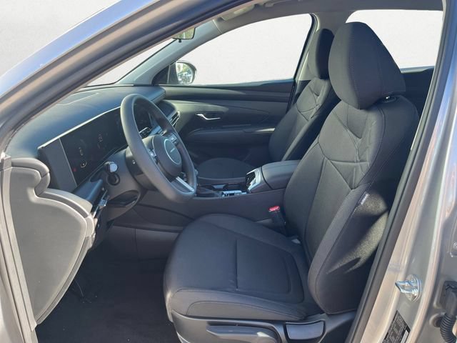 Certified 2026 Hyundai Tucson SE FWD image 10