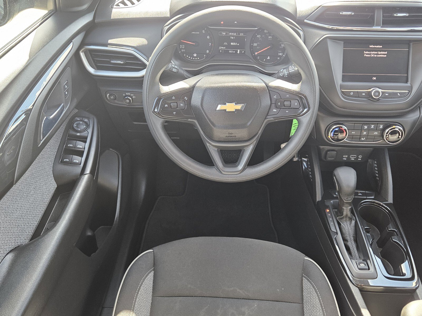 Used 2023 Chevrolet TrailBlazer LS image 6