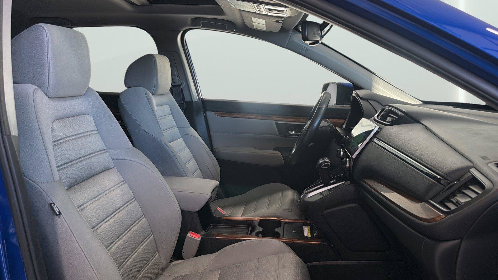 Used 2021 Honda CR-V Touring image 14