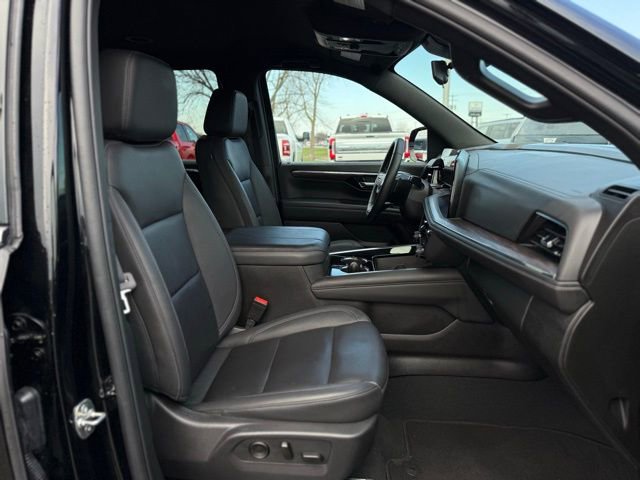 Used 2025 Chevrolet Tahoe LT image 18