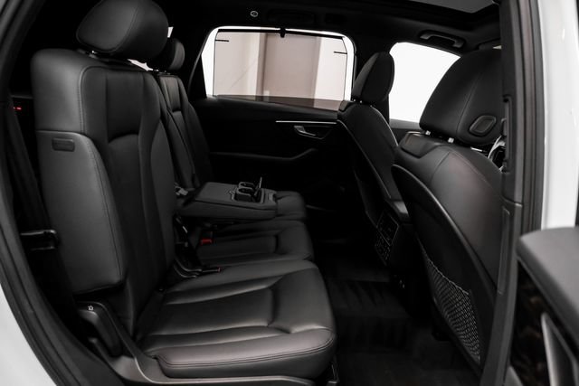 Used 2023 Audi Q7 3.0T Prestige w/ Prestige Package AWD/4WD image 40