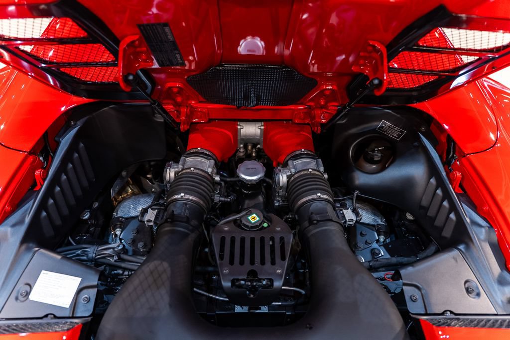 Certified 2014 Ferrari 458 Spider RWD image 18