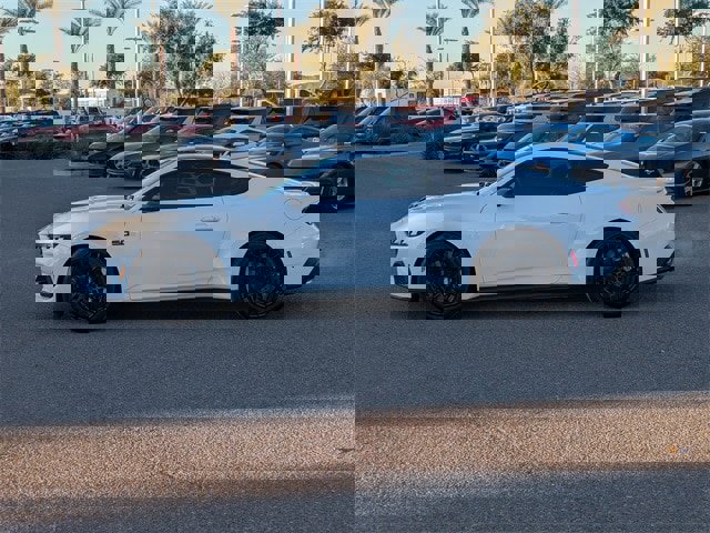 Used 2024 Ford Mustang GT Premium image 3