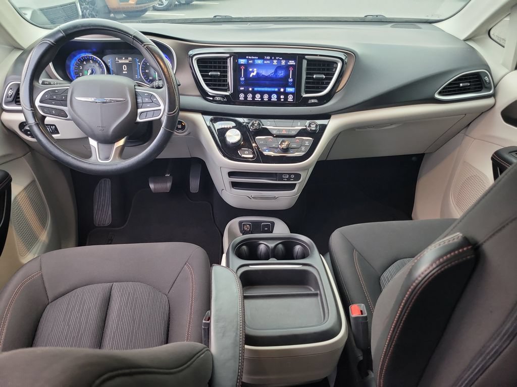 Certified 2017 Chrysler Pacifica Touring Plus w/ Security Group FWD image 16