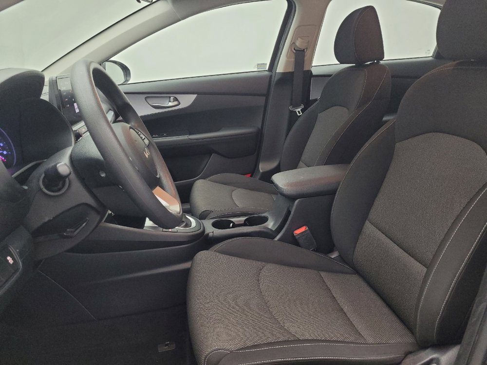 Used 2022 Kia Forte LXS w/ LXS Technology Package image 17