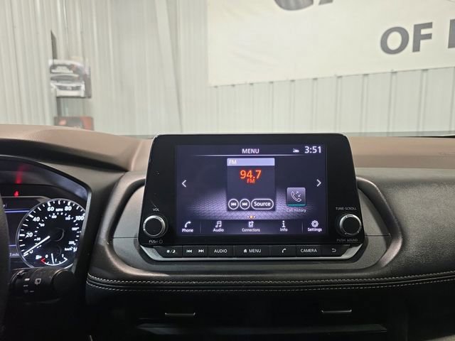 Used 2023 Nissan Rogue SV image 8