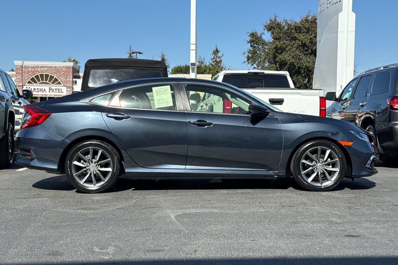 Used 2019 Honda Civic EX image 7
