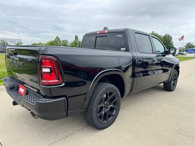 New 2026 RAM 1500 Laramie AWD/4WD image 7